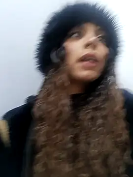 Zahara1 online show from November 2025 07:36:01 PM