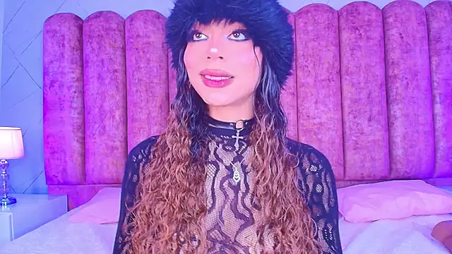 Zahara1 online show from April 2026 03:35:01 AM