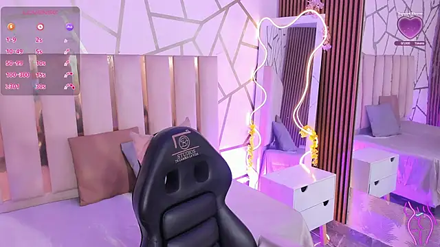 CYRUS TAY online show from April 2026 12:17:02 PM