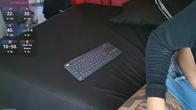 LilithVibe  online show from February 2026 02:58:01 PM