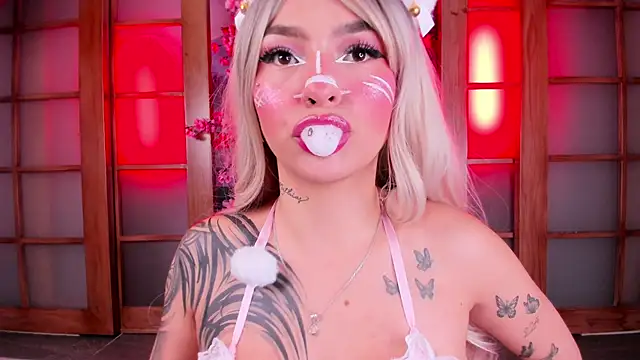 miss   abigail online show from April 2026 02:13:02 AM