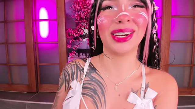 miss   abigail online show from April 2026 02:19:01 AM