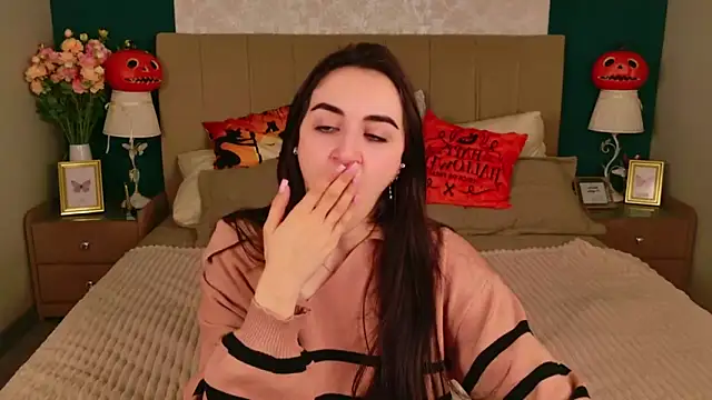 Elizabeth Meyer online show from October 2025 08:55:01 PM