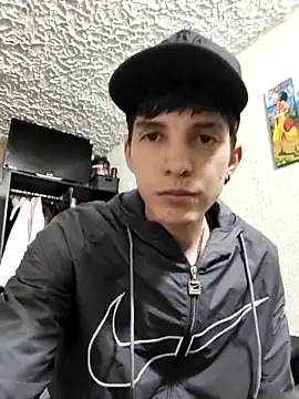 Jheampiiero online show from March 2026 09:41:01 PM