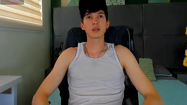 Jheampiiero online show from March 2026 08:54:02 PM