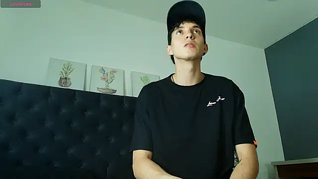 Jheampiiero online show from March 2026 08:56:01 PM