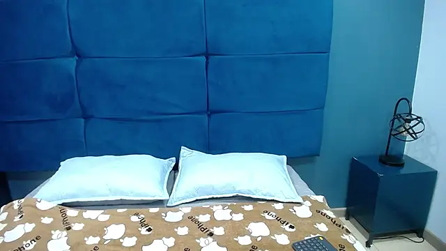 Jheampiiero online show from September 2025 01:14:01 PM