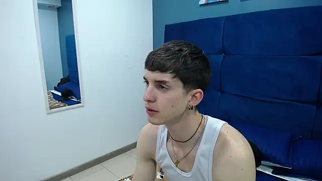 Jheampiiero online show from October 2025 01:24:02 PM