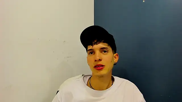 Jheampiiero online show from December 2025 01:25:02 PM