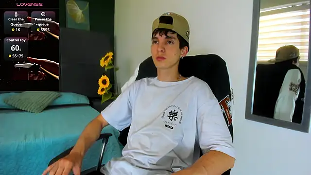 Jheampiiero online show from March 2026 01:57:01 PM