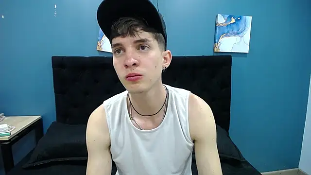 Jheampiiero online show from November 2025 02:43:01 PM