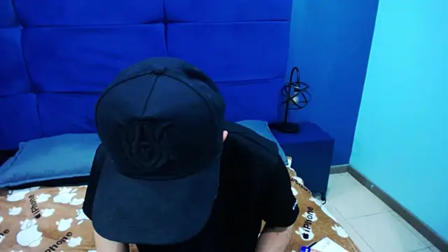 Jheampiiero online show from September 2025 01:51:01 PM