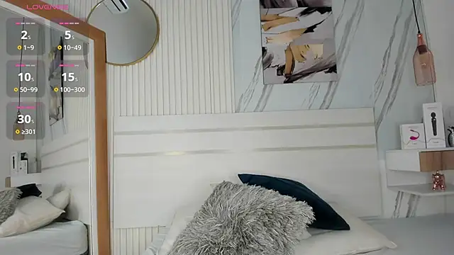 Kloeh Star online show from November 2025 07:03:01 PM