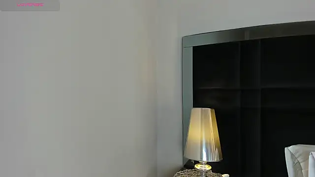 CarolineLee  online show from February 2026 10:39:01 PM