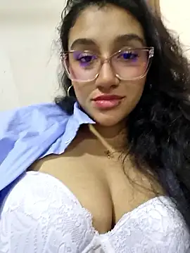 ValentiinaCruz online show from January 2026 09:08:01 PM