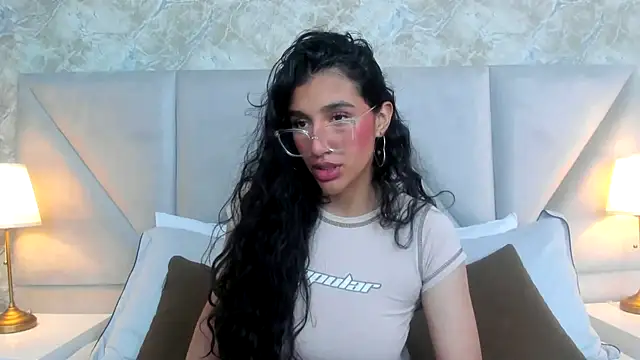 ValentiinaCruz online show from October 2025 10:20:01 PM