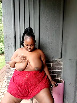 Snapshot of BootyGoddess23 chatting on November 2025 01:37:02 PM BootyGoddess23 online show from November 2025 01:37:02 PM