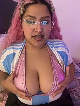 Snapshot of babytramposa chatting on July 2026 05:07:02 AM babytramposa online show from July 2026 05:07:02 AM