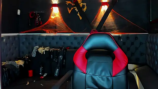 DIEGO WICKED online show from October 2025 12:16:02 PM