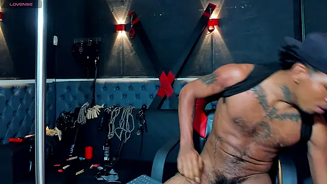 DIEGO WICKED online show from November 2025 01:22:02 PM