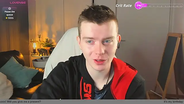 Happydeimos online show from November 2025 09:26:01 PM