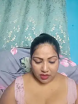 hornypriya696 online show from September 2025 06:12:02 PM