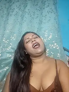 hornypriya696 online show from October 2025 06:41:02 PM