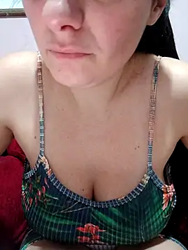 Snapshot of _SexyPetite_ chatting on September 2025 10:15:01 PM SexyPetite online show from September 2025 10:15:01 PM
