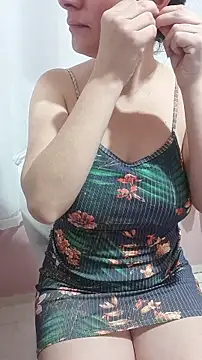  SexyPetite  online show from December 2025 08:00:01 PM