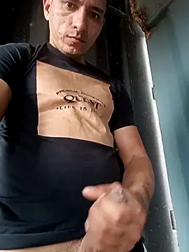 turcosexoactivo online show from April 2026 05:39:01 PM