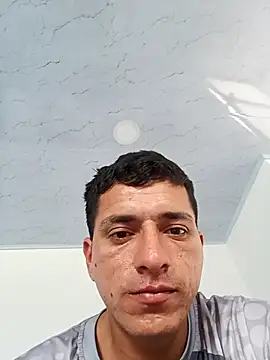 turcosexoactivo online show from April 2026 06:49:01 PM