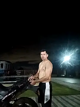 turcosexoactivo online show from April 2026 11:39:01 PM