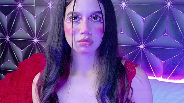Snapshot of Megan_Luxe chatting on October 2025 04:47:01 AM Megan Luxe online show from October 2025 04:47:01 AM