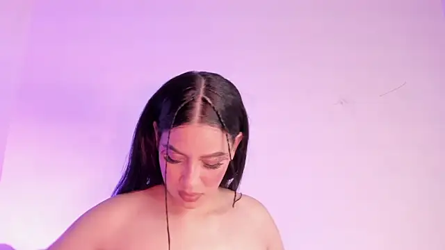 Megan Luxe online show from May 2026 06:45:02 AM