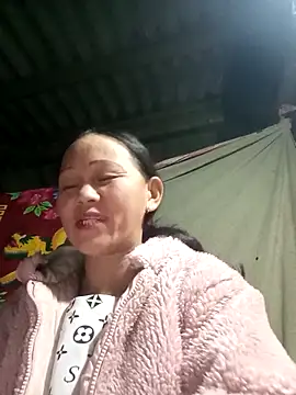 MaiHoa69 online show from November 2025 01:21:01 PM