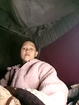 MaiHoa69 online show from December 2025 10:01:02 PM