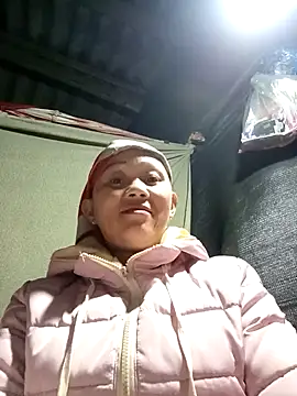 MaiHoa69 online show from December 2025 02:38:02 PM