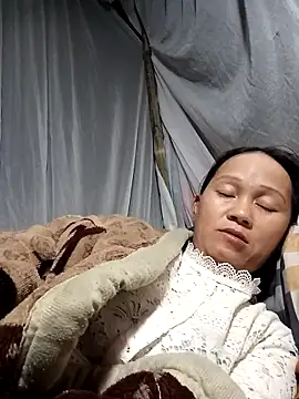 MaiHoa69 online show from October 2025 02:43:02 PM