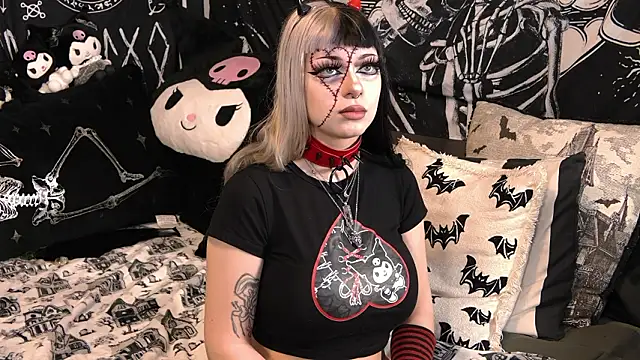 Paige Turner online show from February 2026 11:27:02 PM