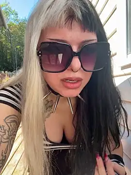 Paige Turner online show from October 2025 06:19:02 PM