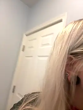 Paige Turner online show from October 2025 09:44:02 AM