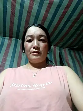 Snapshot of Bliss_rose chatting on September 2025 01:11:02 PM Bliss rose online show from September 2025 01:11:02 PM