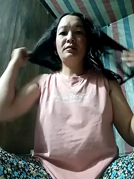 Snapshot of Bliss_rose chatting on October 2025 11:39:02 PM Bliss rose online show from October 2025 11:39:02 PM