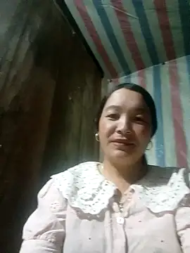 Snapshot of Bliss_rose chatting on September 2025 03:34:02 AM Bliss rose online show from September 2025 03:34:02 AM