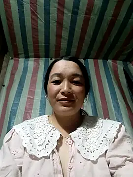 Snapshot of Bliss_rose chatting on September 2025 11:28:01 AM Bliss rose online show from September 2025 11:28:01 AM