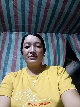 Snapshot of Bliss_rose chatting on October 2025 07:01:02 AM Bliss rose online show from October 2025 07:01:02 AM