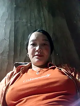 Snapshot of Bliss_rose chatting on September 2025 01:38:02 AM Bliss rose online show from September 2025 01:38:02 AM