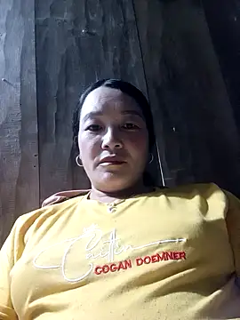 Snapshot of Bliss_rose chatting on September 2025 03:16:01 AM Bliss rose online show from September 2025 03:16:01 AM