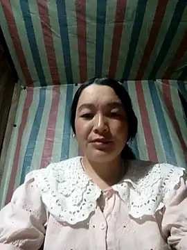 Snapshot of Bliss_rose chatting on September 2025 12:09:02 PM Bliss rose online show from September 2025 12:09:02 PM