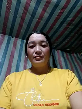 Snapshot of Bliss_rose chatting on October 2025 02:34:01 AM Bliss rose online show from October 2025 02:34:01 AM